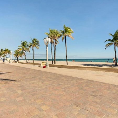 Walkabout 6 Suite On Hollywood Beach With Ocean Views ฮอลลีวูด ภายนอก รูปภาพ