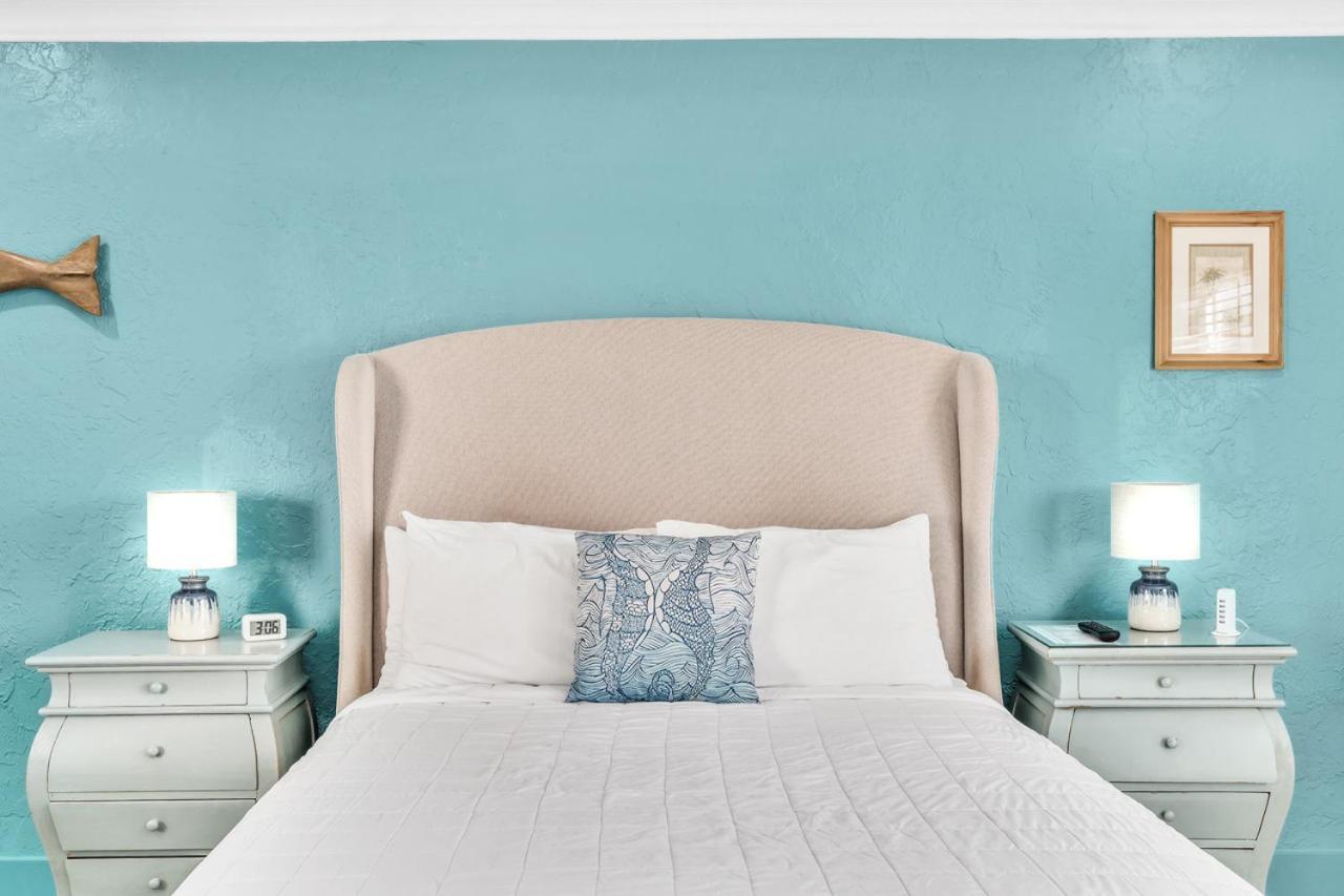 Walkabout 6 Suite On Hollywood Beach With Ocean Views ฮอลลีวูด ภายนอก รูปภาพ