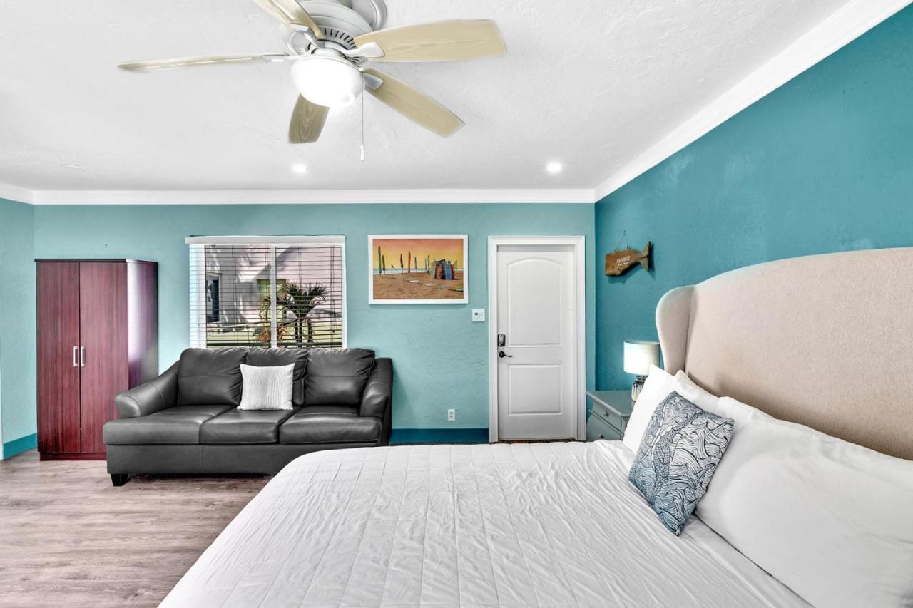 Walkabout 6 Suite On Hollywood Beach With Ocean Views ฮอลลีวูด ภายนอก รูปภาพ