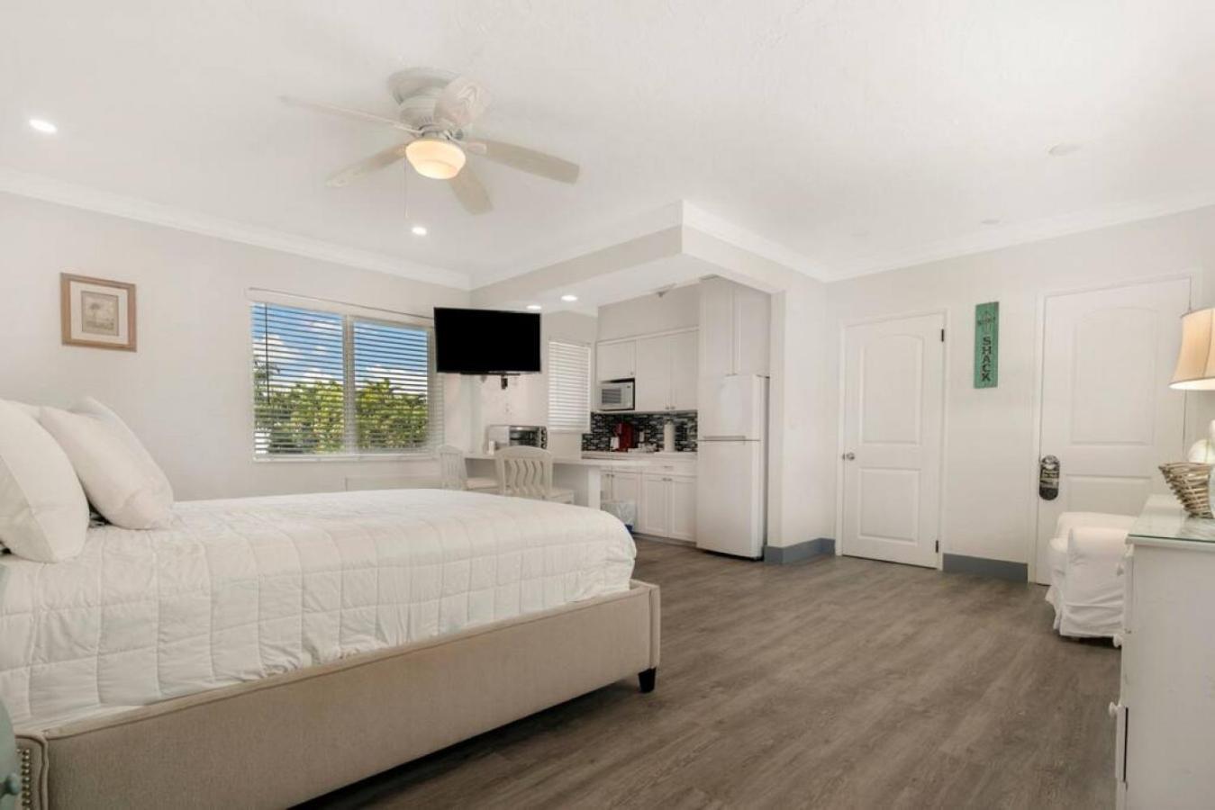 Walkabout 6 Suite On Hollywood Beach With Ocean Views ฮอลลีวูด ภายนอก รูปภาพ