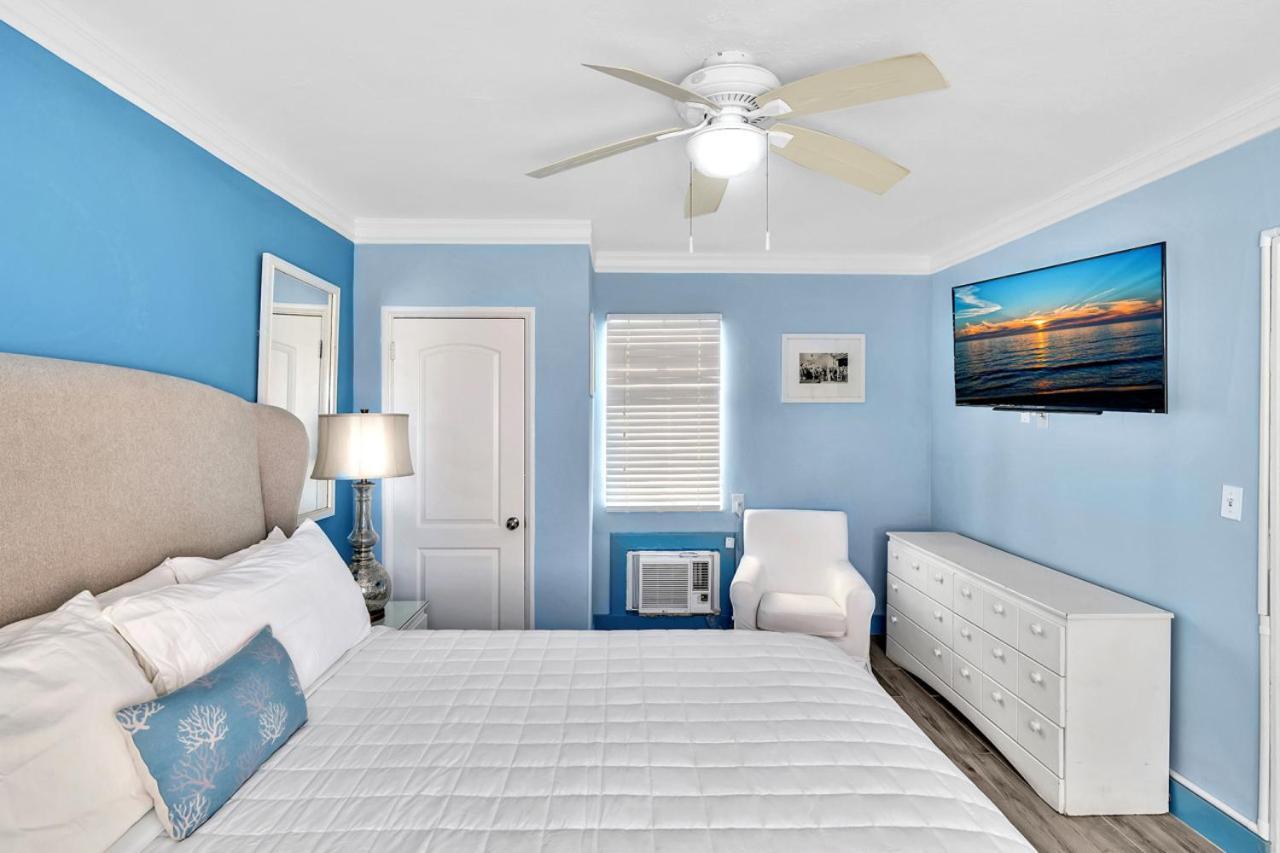 Walkabout 6 Suite On Hollywood Beach With Ocean Views ฮอลลีวูด ภายนอก รูปภาพ