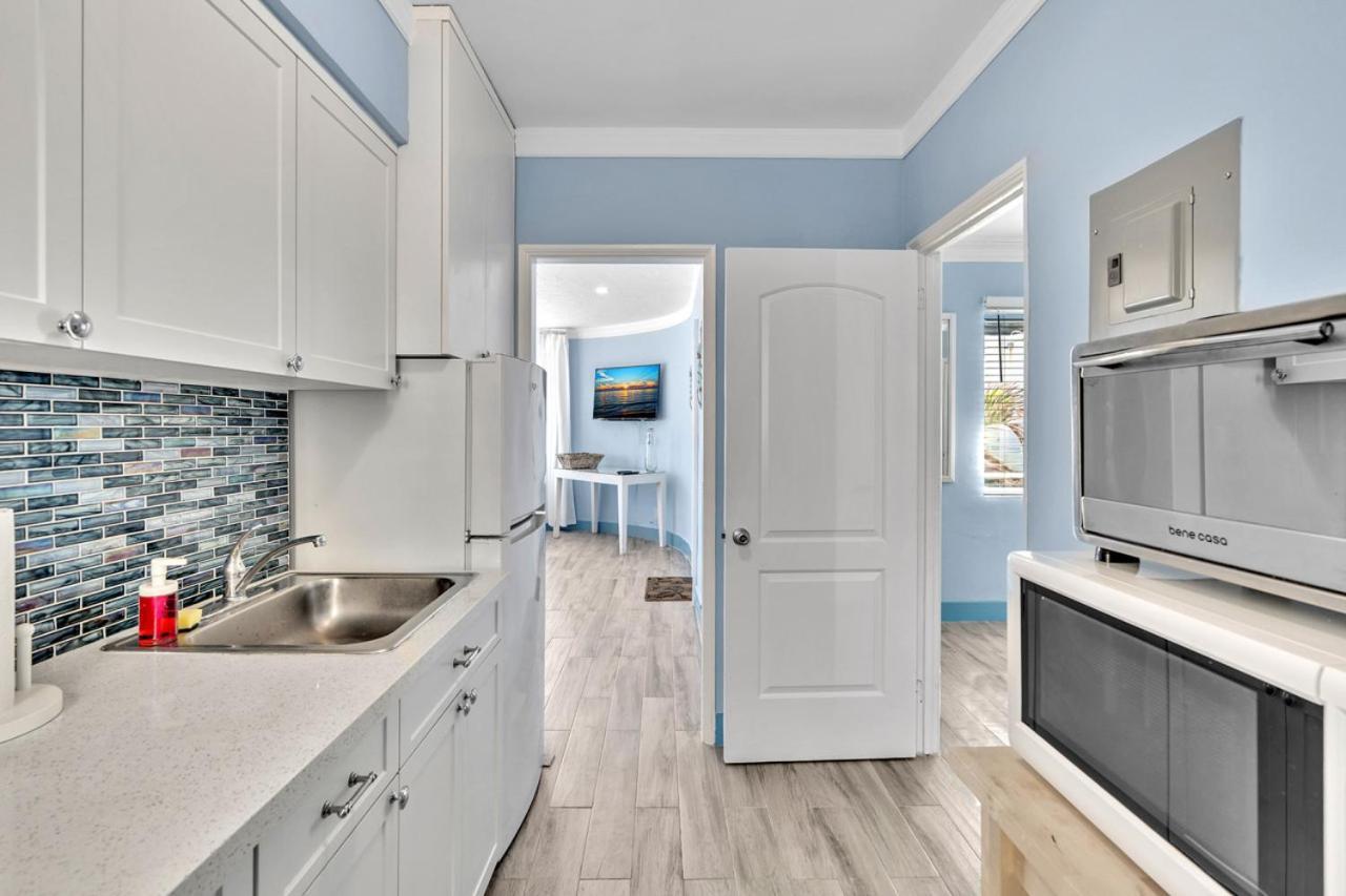 Walkabout 6 Suite On Hollywood Beach With Ocean Views ฮอลลีวูด ภายนอก รูปภาพ